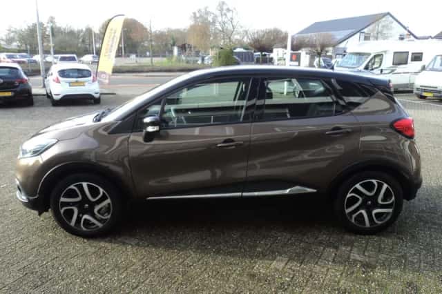 Renault Captur (2013) thumbnail 5