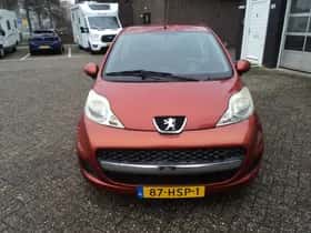 Peugeot 107 (2009) thumbnail 3