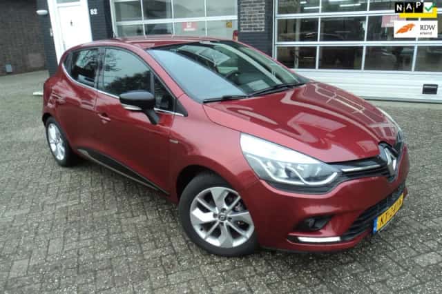 Renault Clio (2016) thumbnail 2