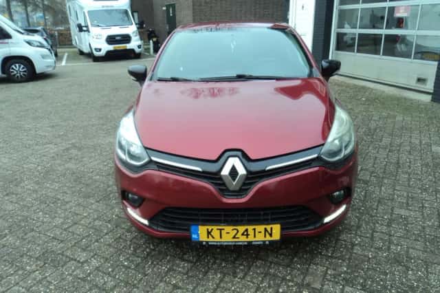 Renault Clio (2016) thumbnail 3