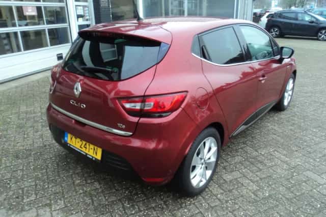 Renault Clio (2016) thumbnail 8