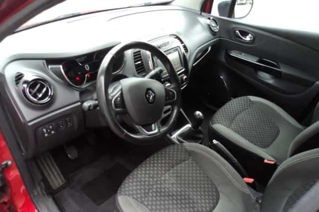 Renault Captur (2017) thumbnail 13