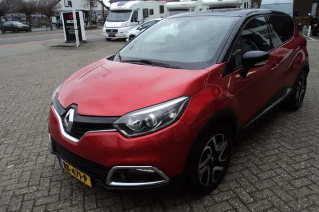 Renault Captur (2017) thumbnail 4