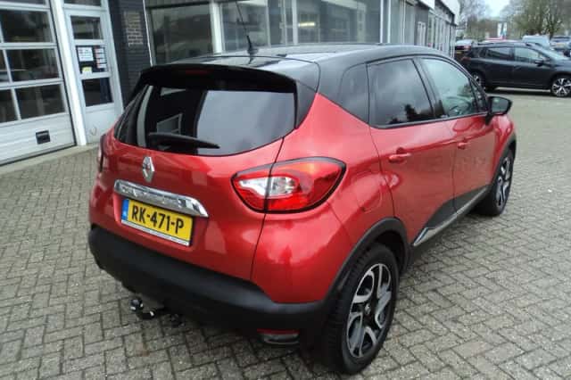 Renault Captur (2017) thumbnail 8
