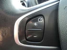 Renault Captur (2018) thumbnail 18