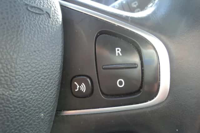 Renault Captur (2018) thumbnail 19