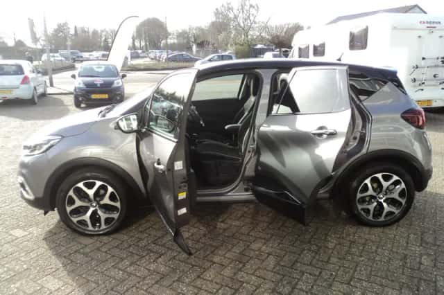 Renault Captur (2018) thumbnail 10