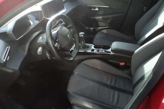 Peugeot 208 (2021) thumbnail 11