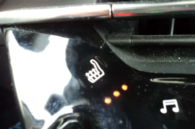 Peugeot 208 (2021) thumbnail 20