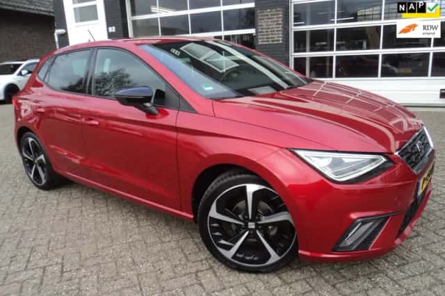 SEAT Ibiza (2022) thumbnail 2