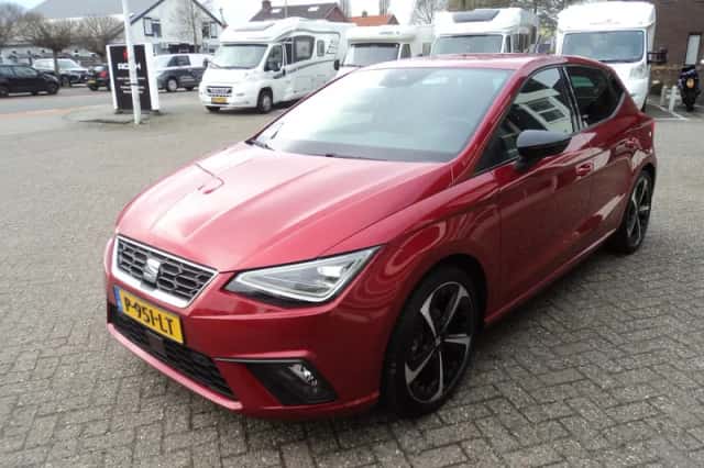 SEAT Ibiza (2022) thumbnail 4