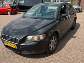 Volvo S40 (2006) thumbnail 4