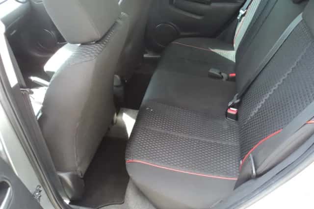 Mazda 2 (2012) thumbnail 12