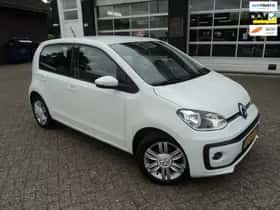 Volkswagen Up! (2019) thumbnail 2