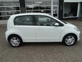 Volkswagen Up! (2019) thumbnail 9
