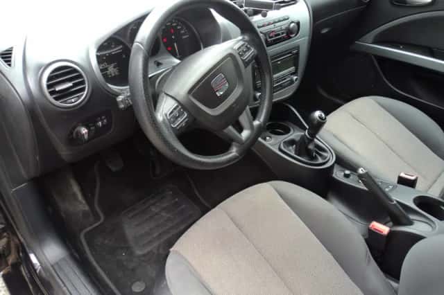 SEAT Leon (2010) thumbnail 13