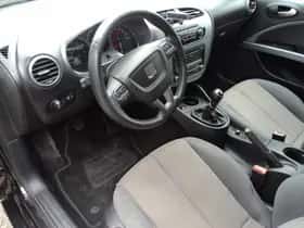 SEAT Leon (2010) thumbnail 13