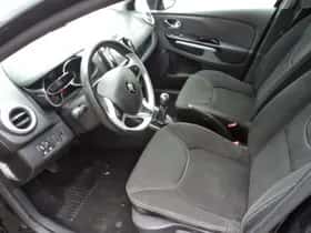 Renault Clio (2014) thumbnail 11