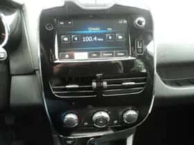 Renault Clio (2014) thumbnail 16