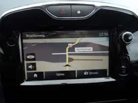 Renault Clio (2014) thumbnail 18