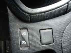 Renault Clio (2014) thumbnail 20