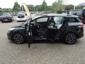Renault Clio (2014) thumbnail 10