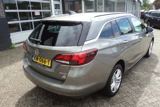 Opel Astra Sports Tourer (2016) thumbnail 8