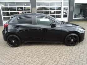 Mazda 2 (2015) thumbnail 9
