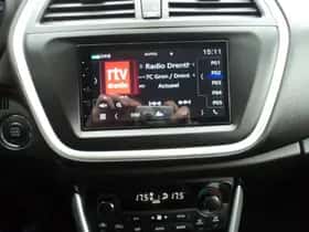 Suzuki SX4 S-Cross (2015) thumbnail 18