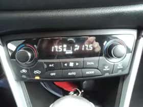 Suzuki SX4 S-Cross (2015) thumbnail 19