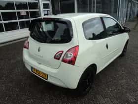 Renault Twingo (2014) thumbnail 8