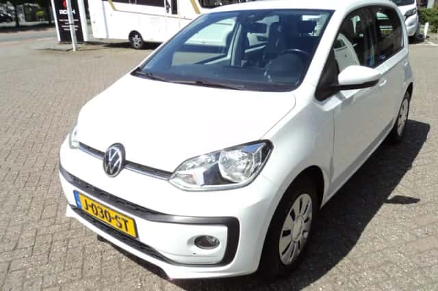 Volkswagen Up! (2020) thumbnail 4