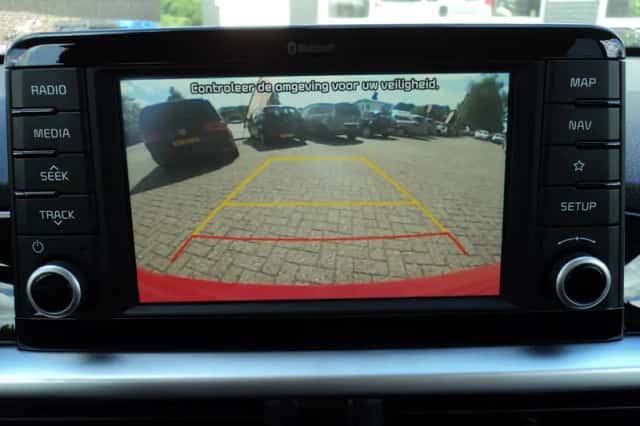 Kia Picanto (2017) thumbnail 18