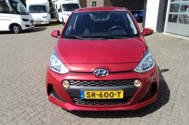 Hyundai i10 (2018) thumbnail 3