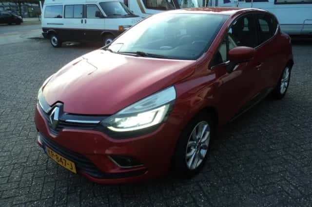 Renault Clio (2016) thumbnail 4