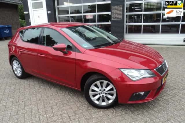 SEAT Leon (2018) thumbnail 1
