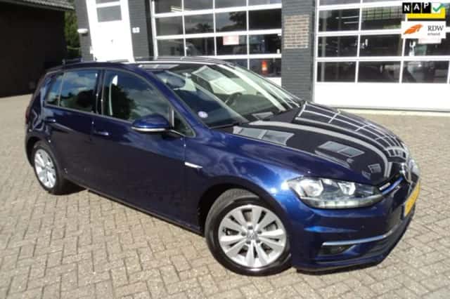 Volkswagen Golf (2020) thumbnail 1