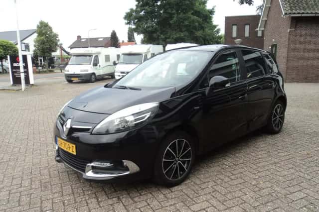 Renault Scénic (2016) thumbnail 4