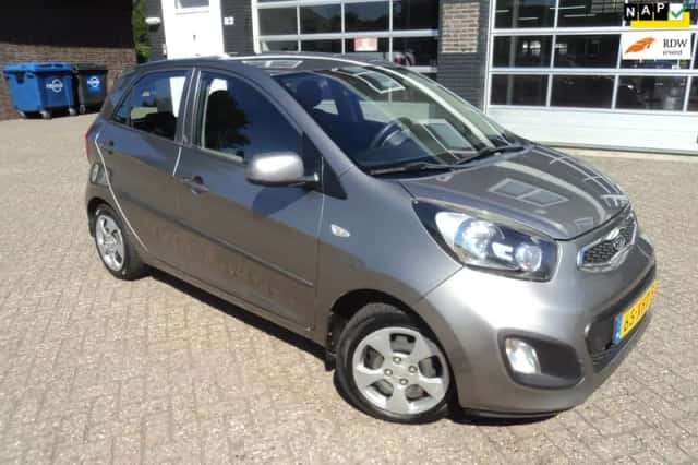 Kia Picanto (2012) thumbnail 2