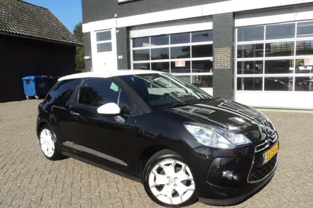 Citroën DS3 (2013) thumbnail 2