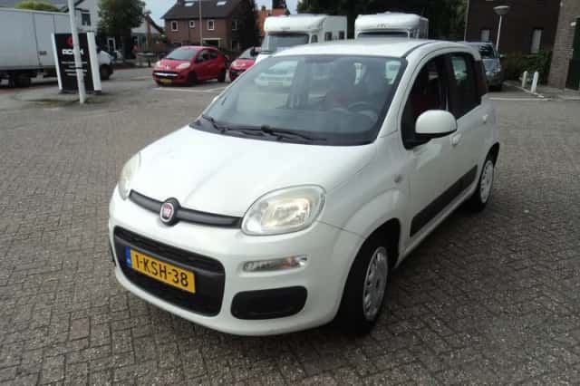 Fiat Panda (2013) thumbnail 3