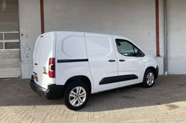 Fiat Doblò (2023) thumbnail 6