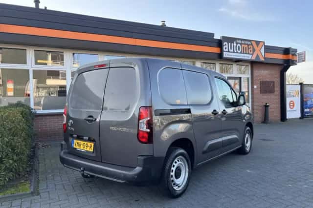 Toyota Proace (2022) thumbnail 4