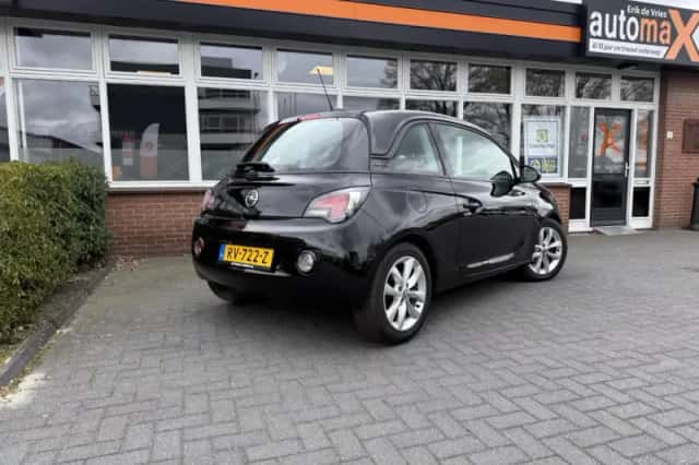 Opel Adam (2018) thumbnail 5