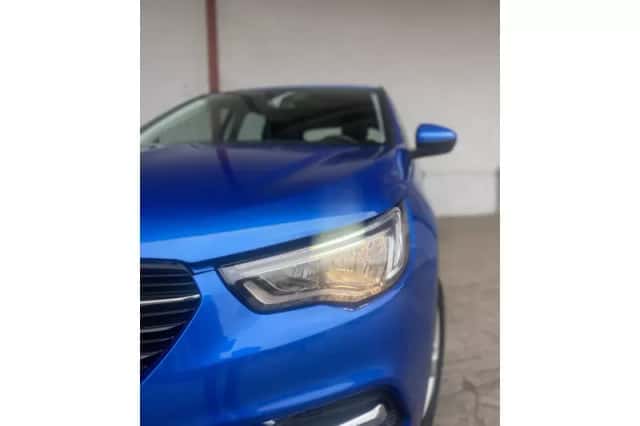Opel Grandland X (2019) thumbnail 2