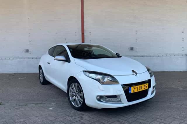 Renault Mégane (2013) thumbnail 3