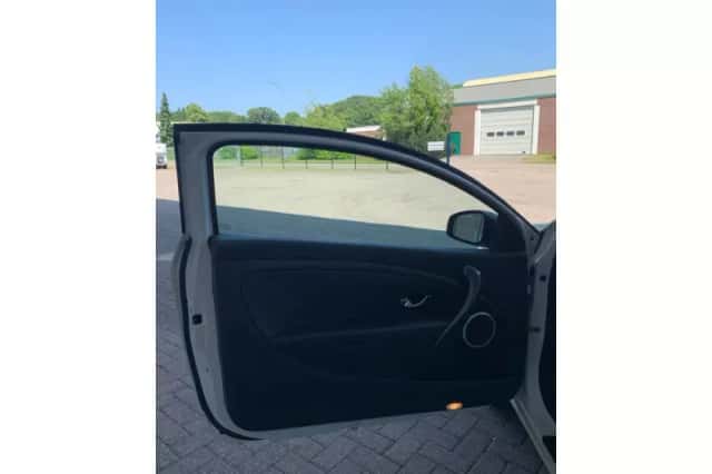 Renault Mégane (2013) thumbnail 5