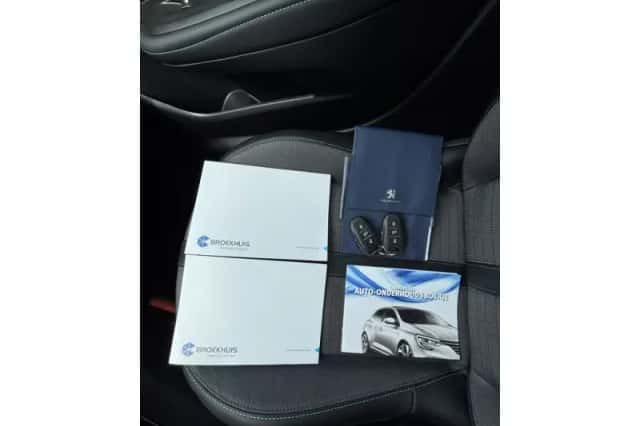 Peugeot 208 (2020) thumbnail 4