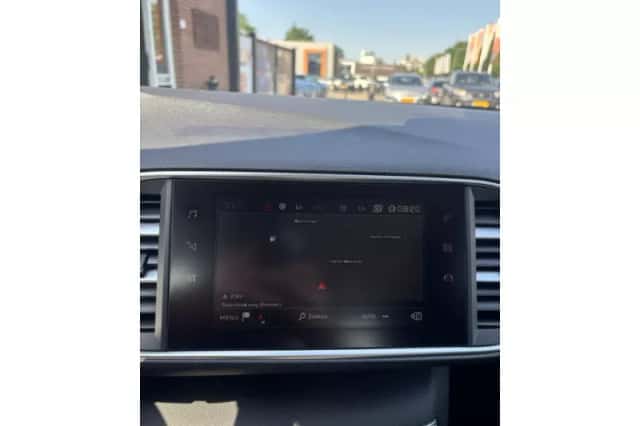 Peugeot 308 (2018) thumbnail 5