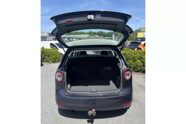 Volkswagen Golf (2012) thumbnail 5